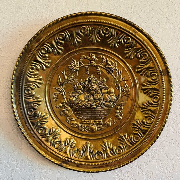 Vintage Brass Wall Decor Fruit Cottagecore 80s Gallery Wall 12" England European - Picture 1 of 4